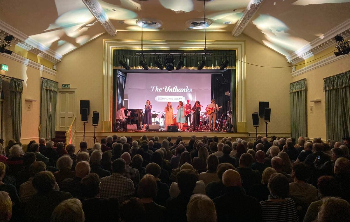 Through the Mashamshire Community Office you can book tickets for local events, equipment or tennis courts