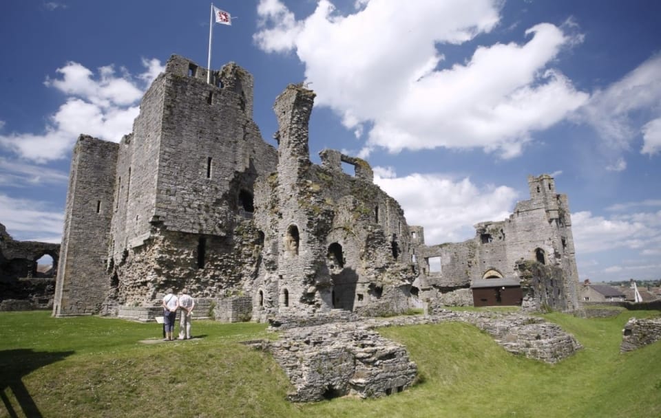 Middleham Castle